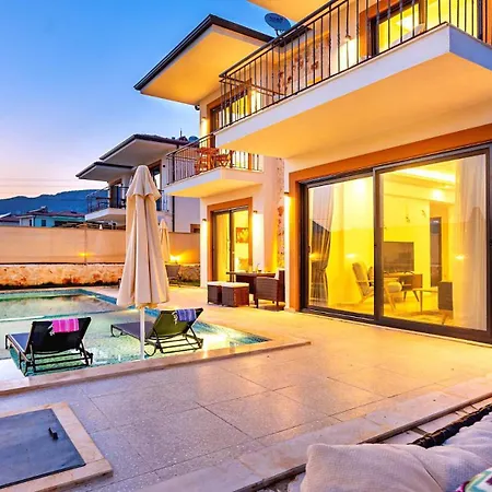 Cukurbag Village 3 Bedroom 1436 ヴィラ *